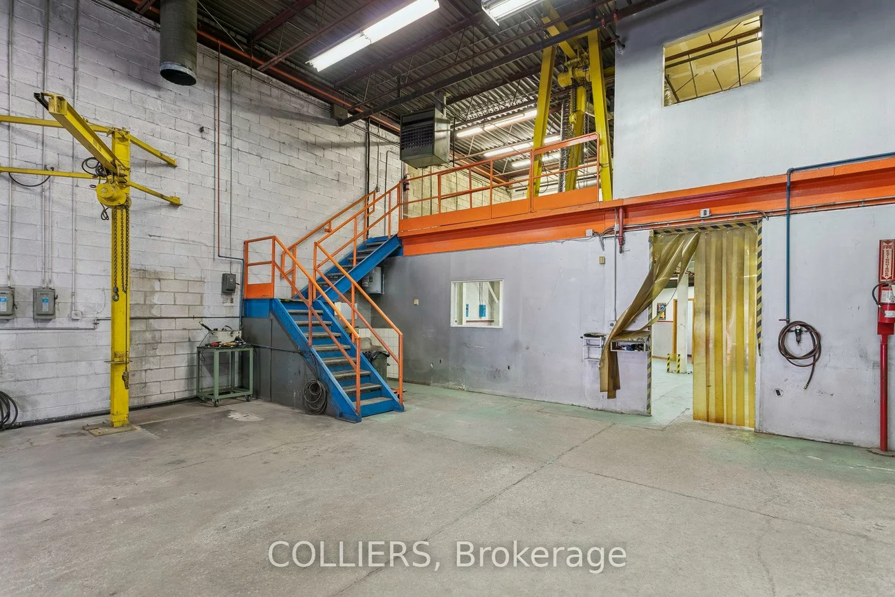 21, Kenview, Parkway Belt Industrial Area, Brampton