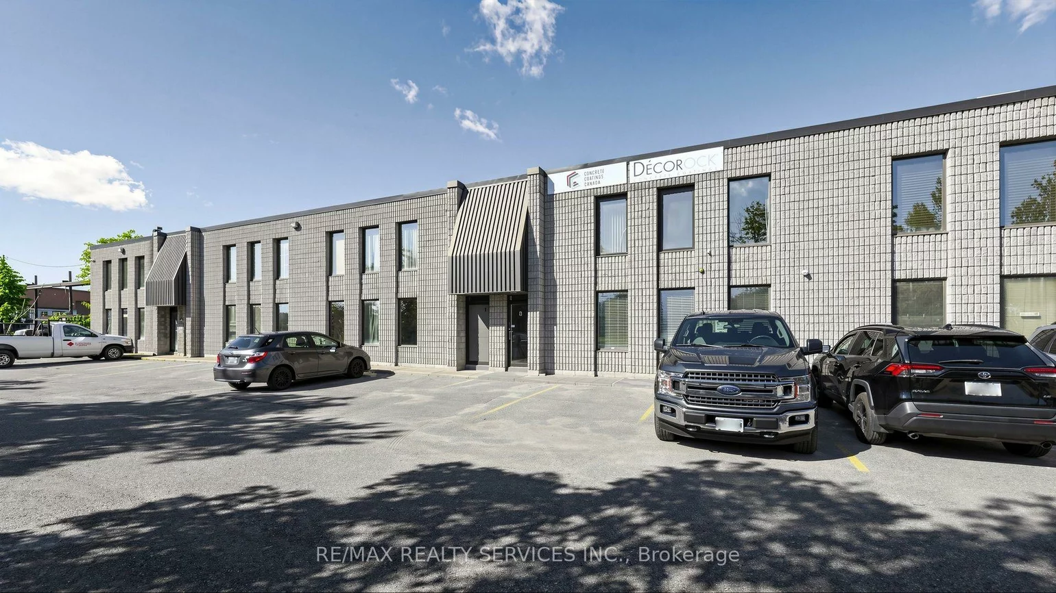 44, Automatic, Gore Industrial North, Brampton