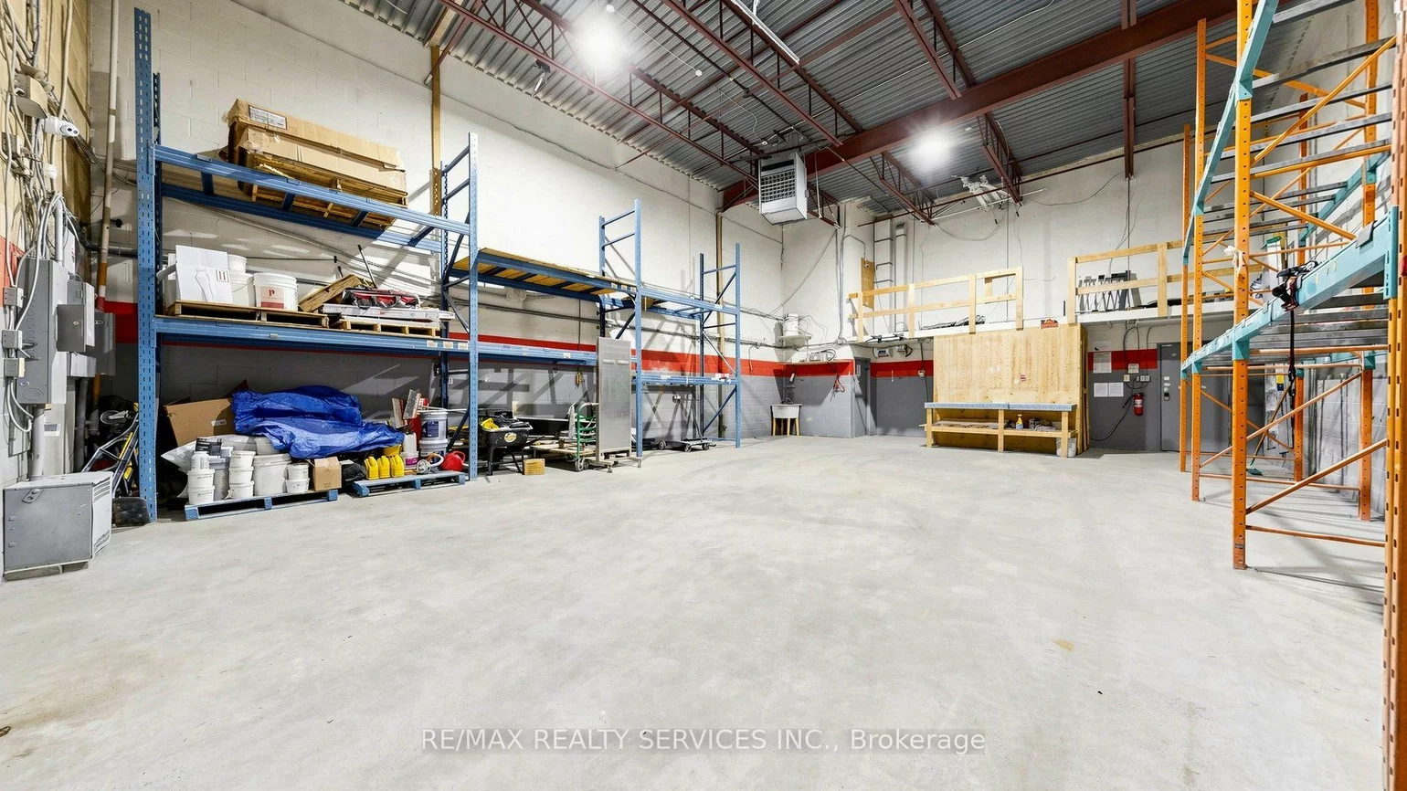 44, Automatic, Gore Industrial North, Brampton