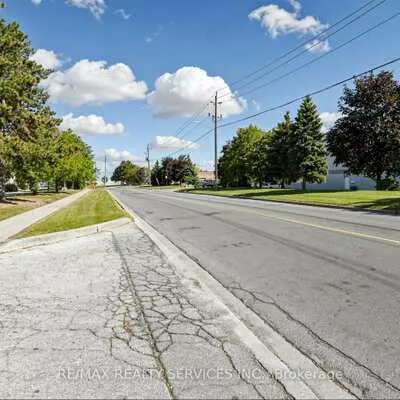44, Automatic, Gore Industrial North, Brampton