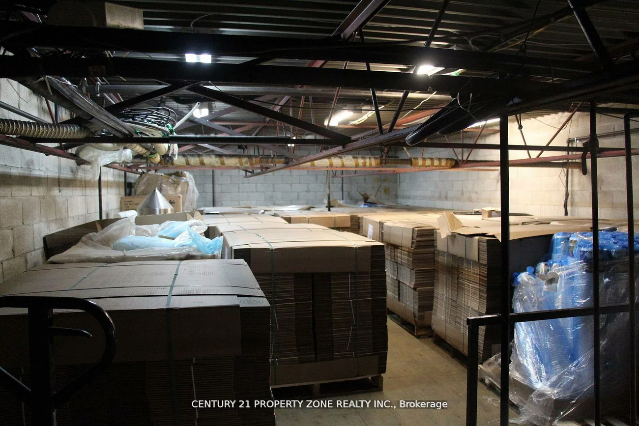 173, ADVANCE, Steeles Industrial, Brampton