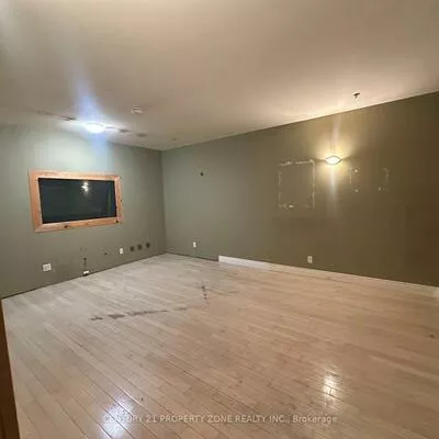 173, ADVANCE, Steeles Industrial, Brampton
