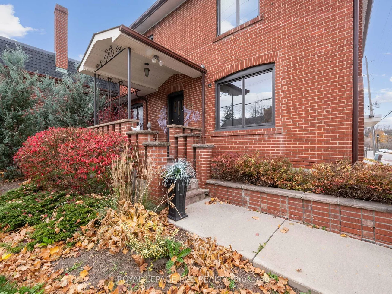 33, King, Bolton West, Caledon
