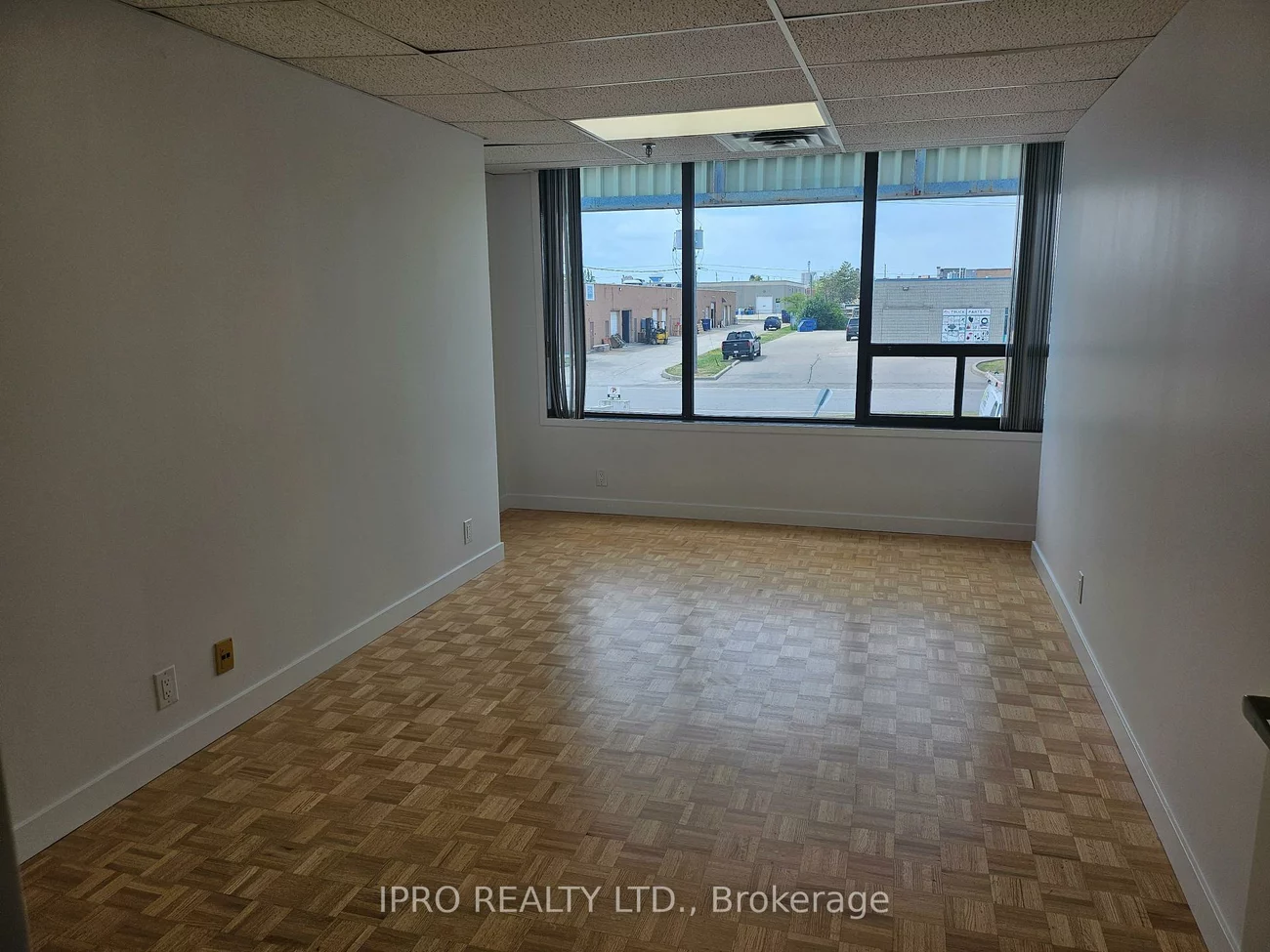 1, Marconi, Bolton West, Caledon