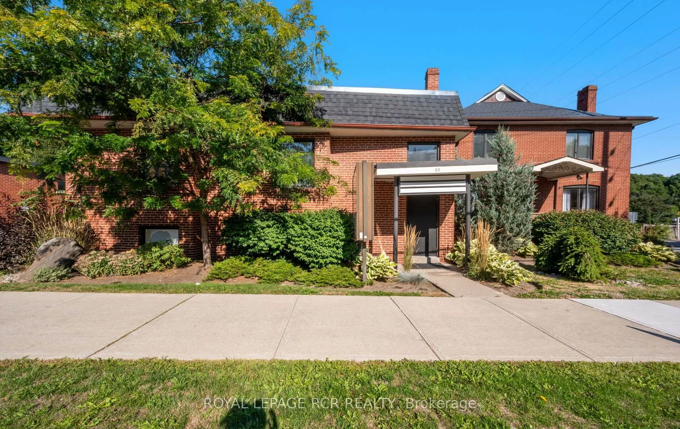 33, King, Bolton West, Caledon