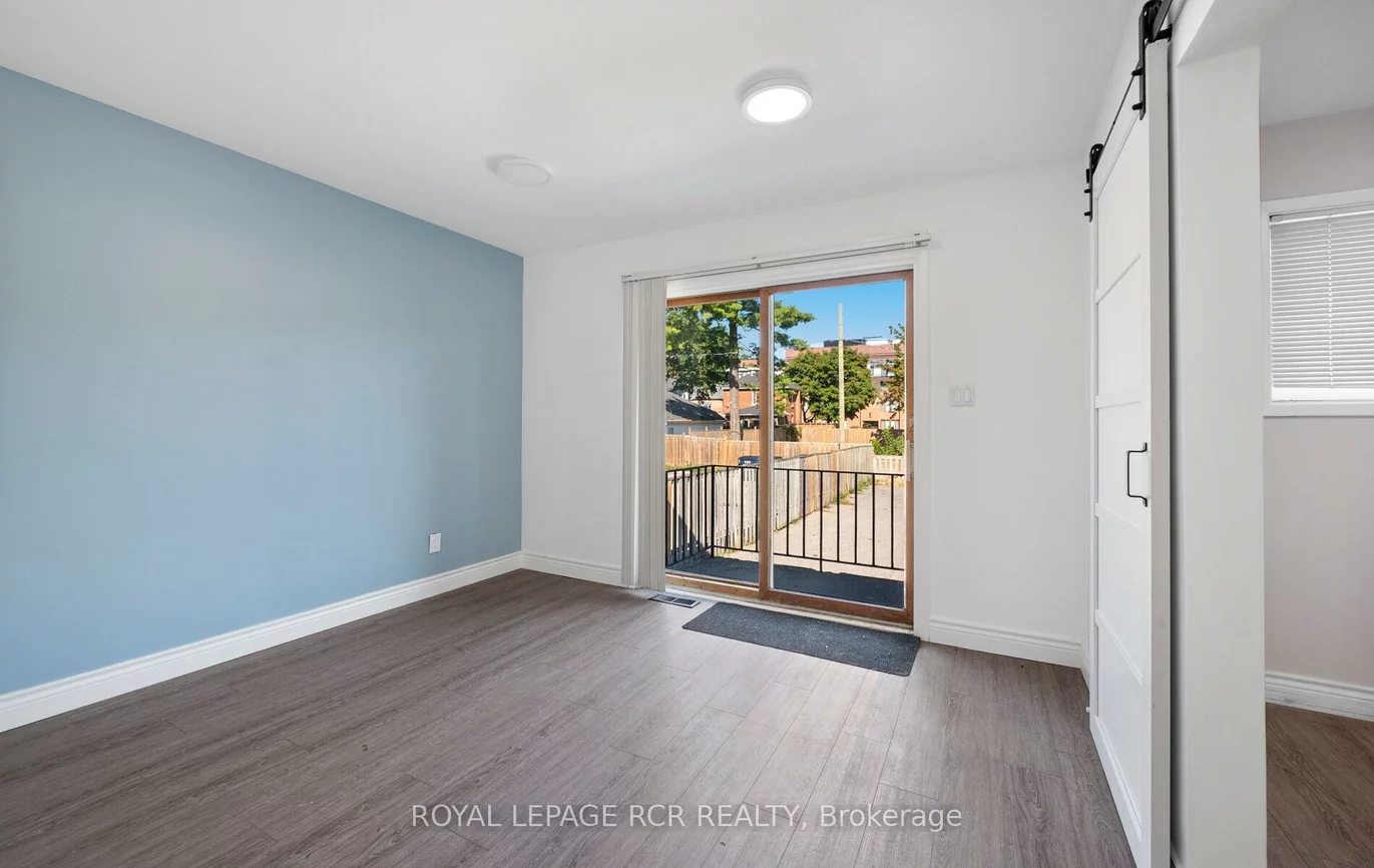 33, King, Bolton West, Caledon