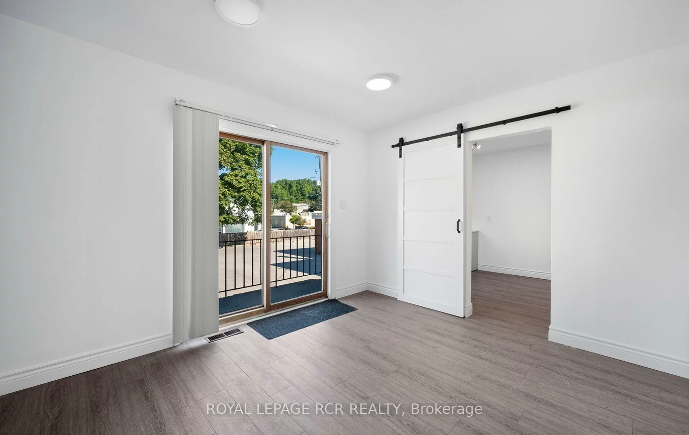 33, King, Bolton West, Caledon