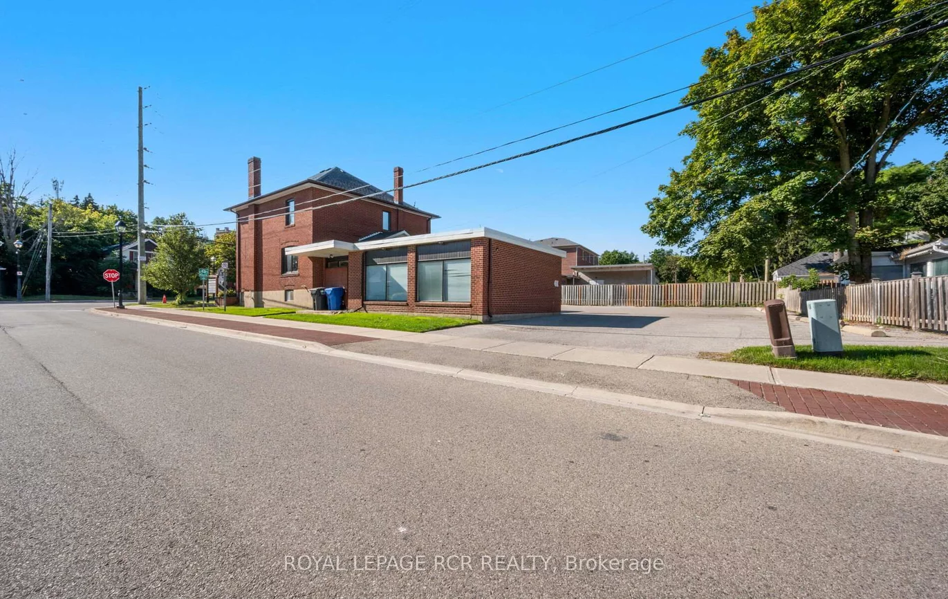 33, King, Bolton West, Caledon