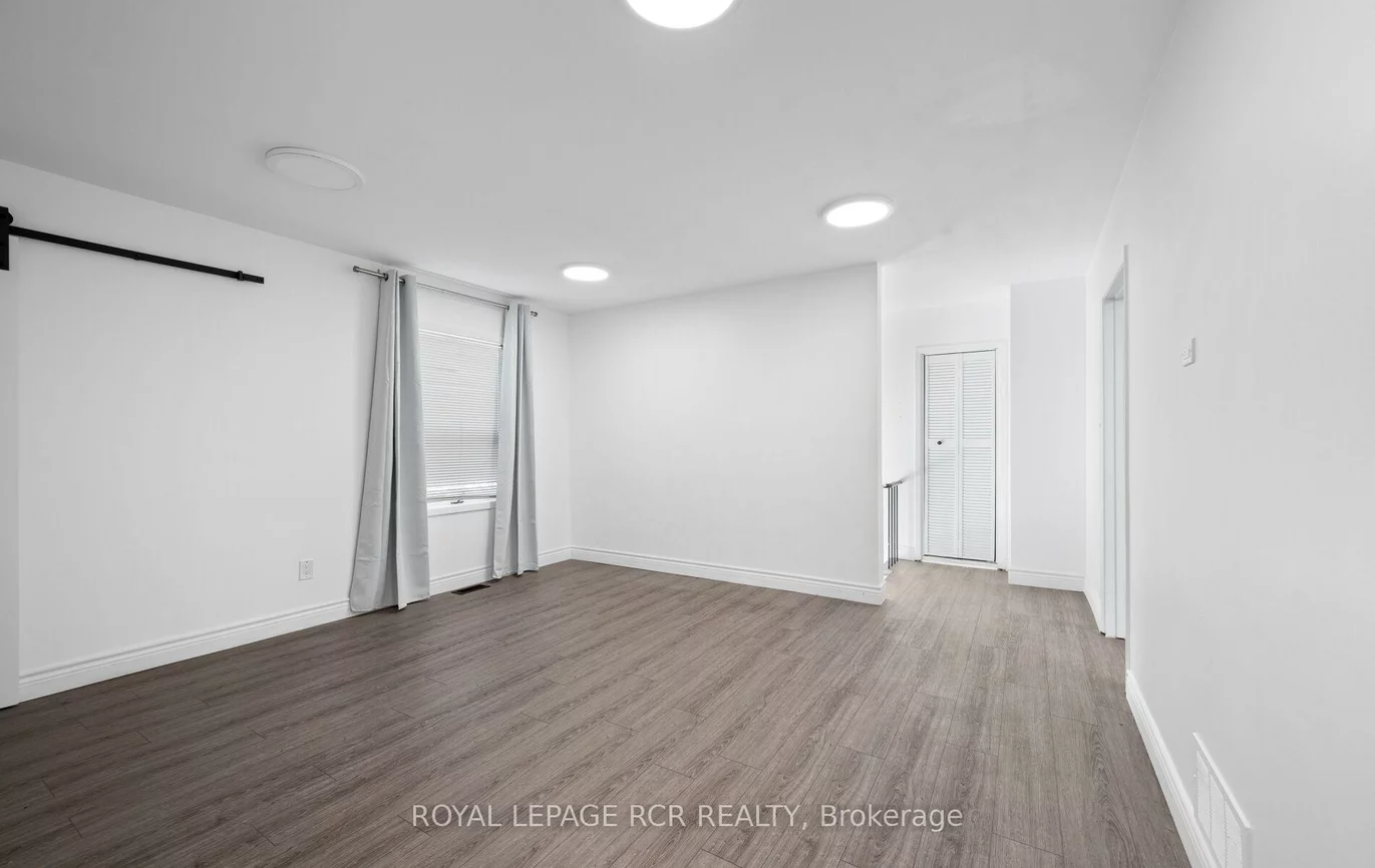 33, King, Bolton West, Caledon