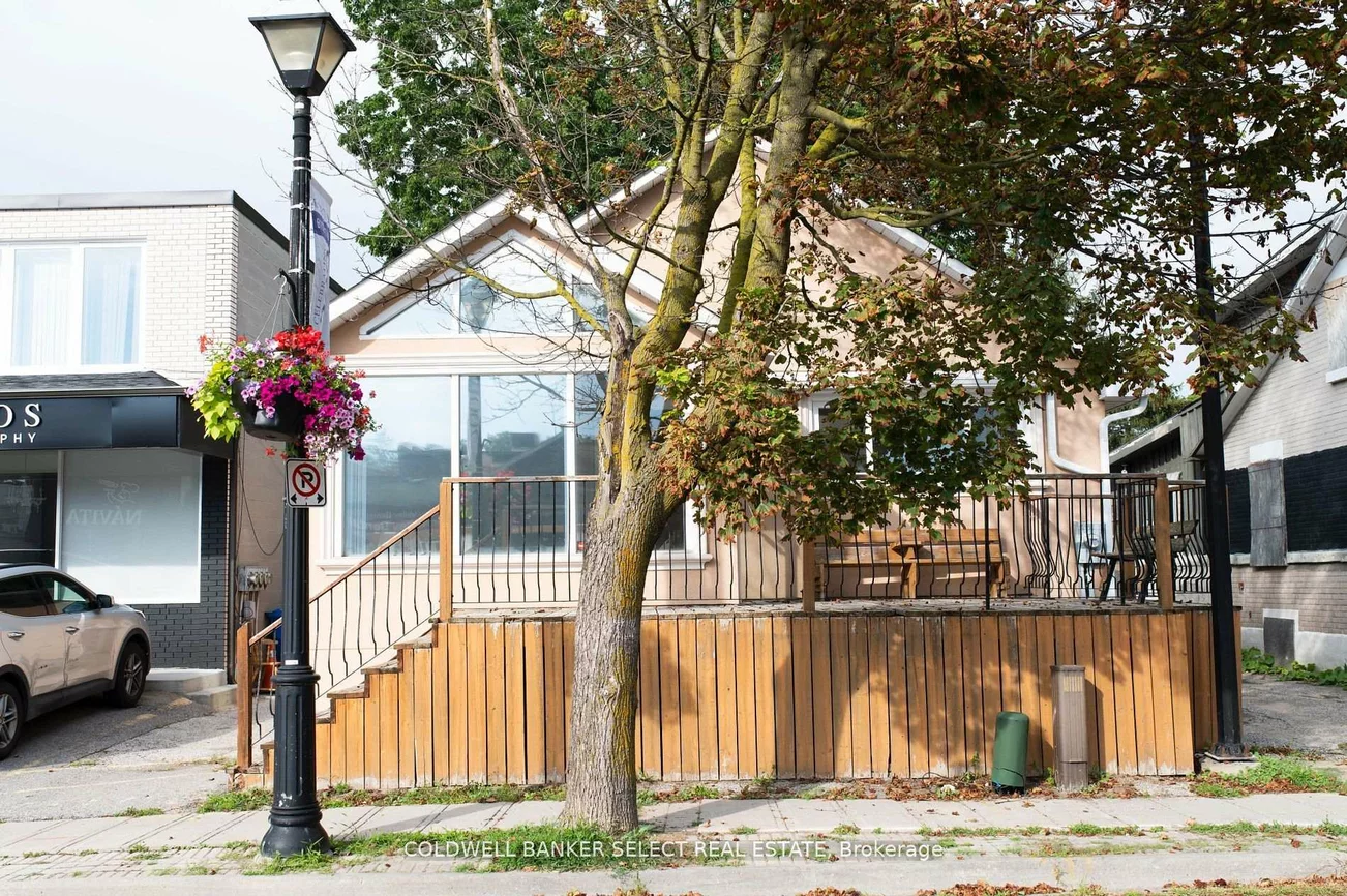 15, Chapel, Bolton East, Caledon