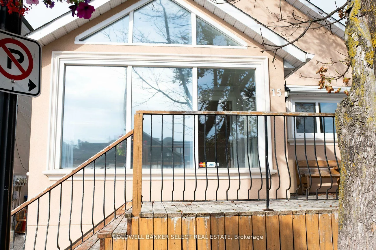 15, Chapel, Bolton East, Caledon