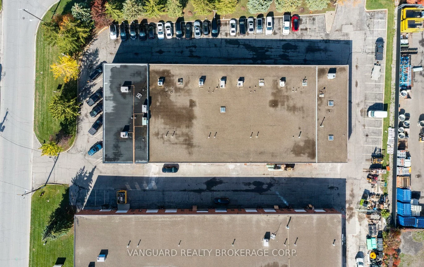 13, Holland, Bolton West, Caledon