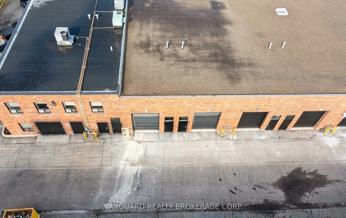 13, Holland, Bolton West, Caledon