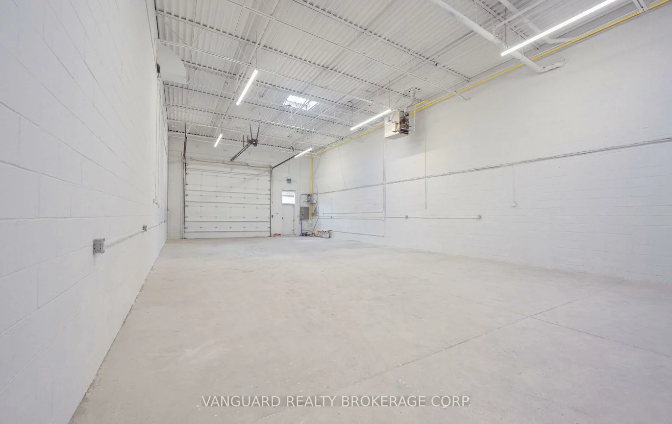 13, Holland, Bolton West, Caledon