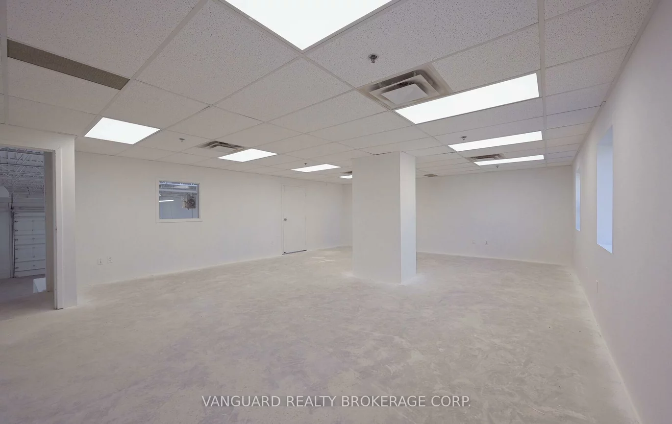 13, Holland, Bolton West, Caledon