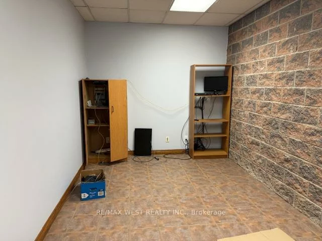 69, Healey, Bolton West, Caledon