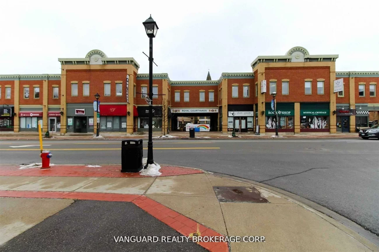 18, King, Bolton North, Caledon