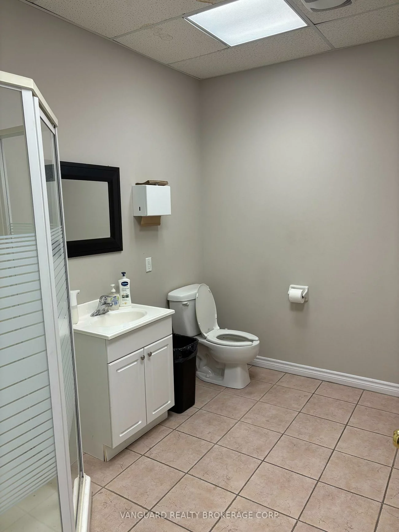 101, Simona, Bolton West, Caledon