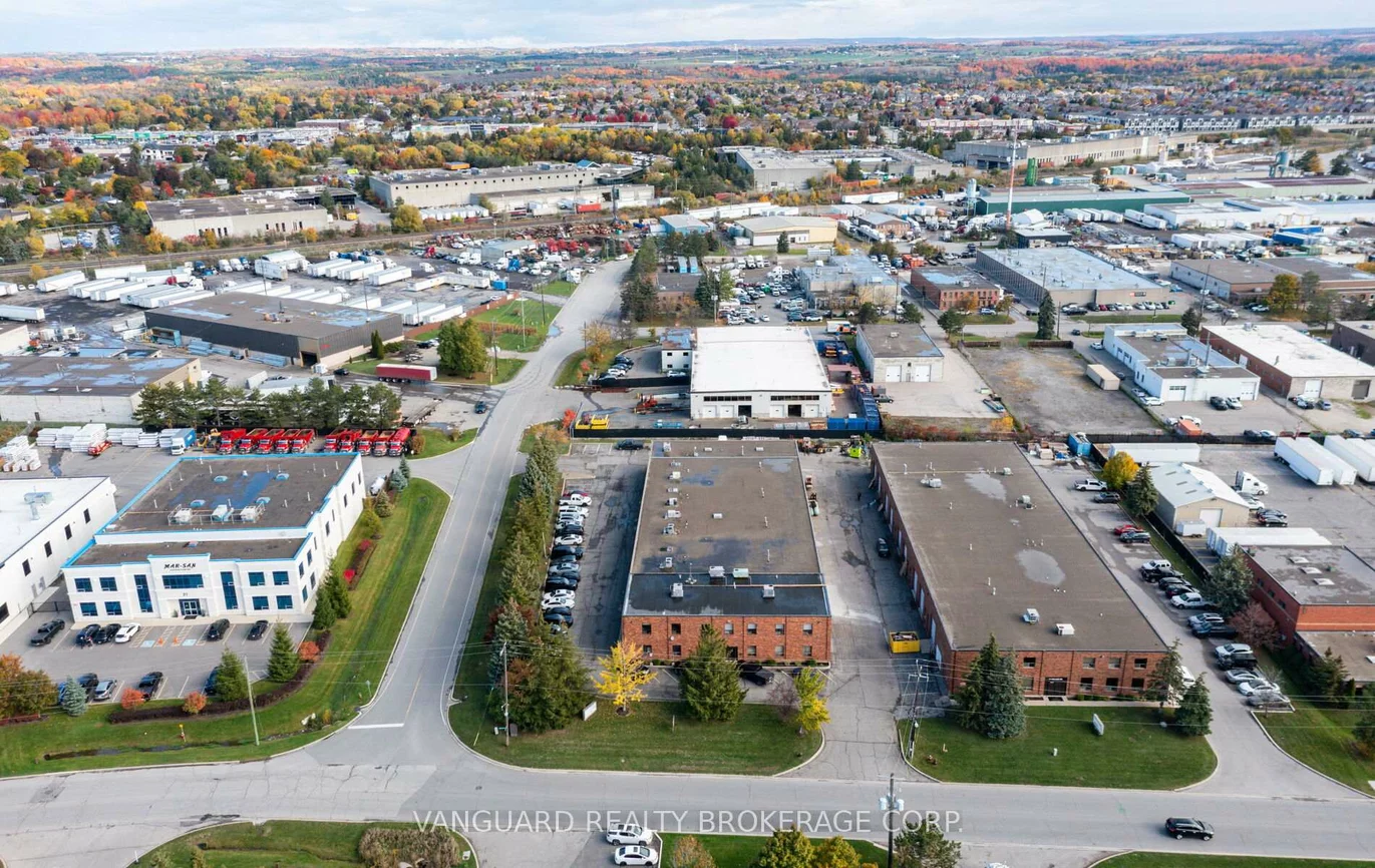 13, Holland, Bolton West, Caledon