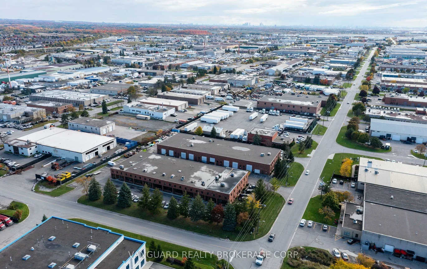 13, Holland, Bolton West, Caledon