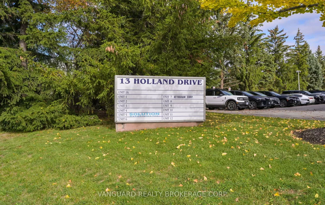 13, Holland, Bolton West, Caledon