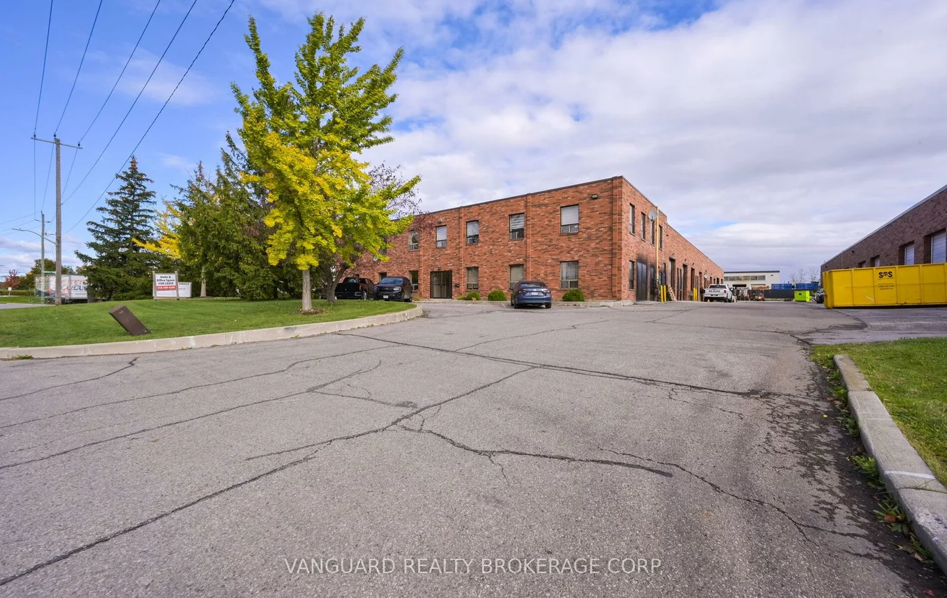 13, Holland, Bolton West, Caledon