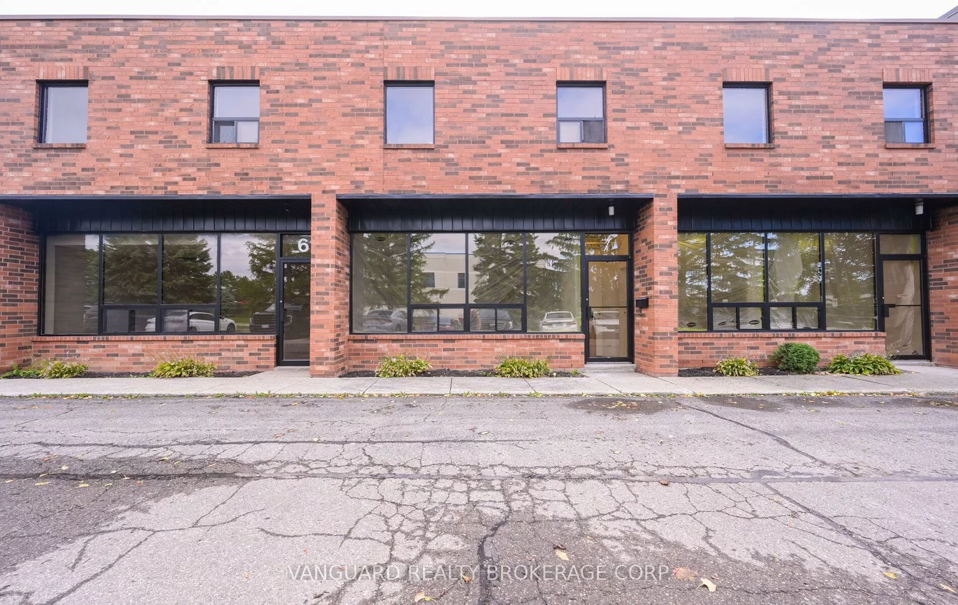 13, Holland, Bolton West, Caledon