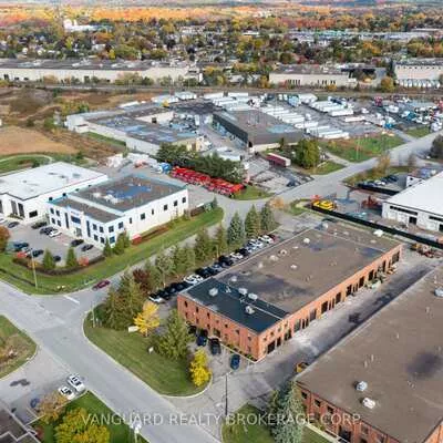 13, Holland, Bolton West, Caledon