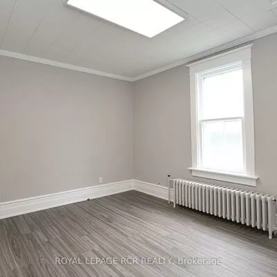 69, King, Bolton West, Caledon