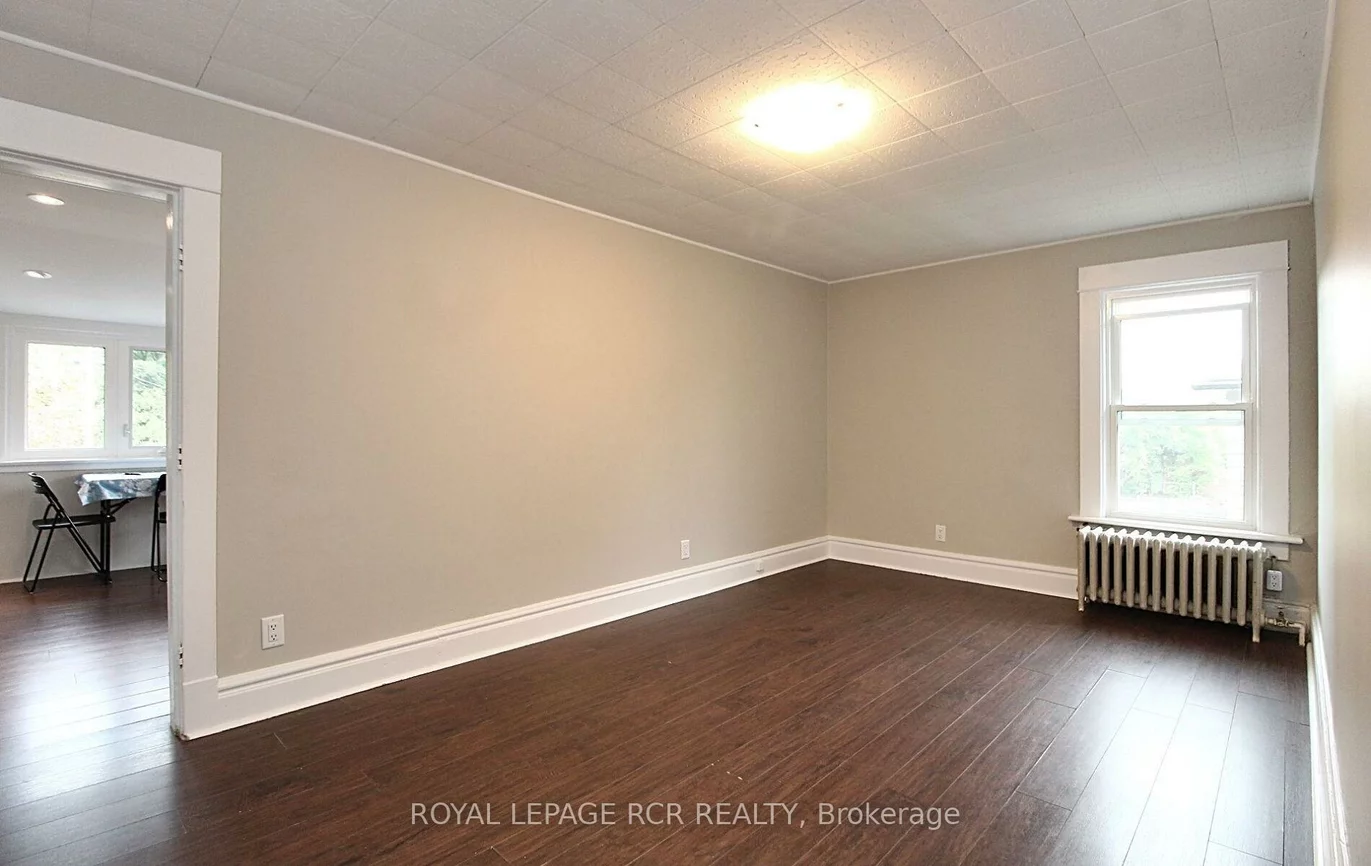 69, King, Bolton West, Caledon