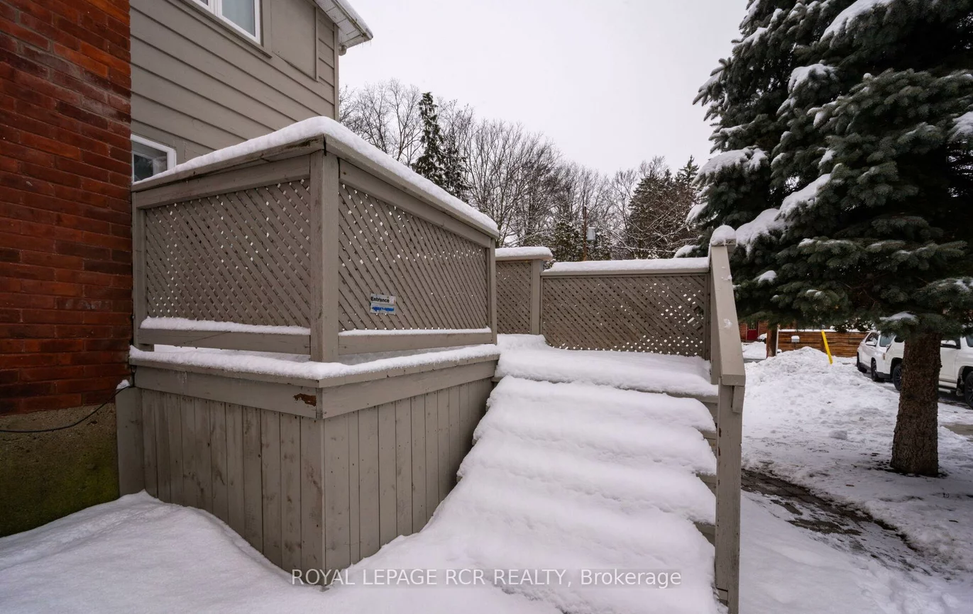 69, King, Bolton West, Caledon