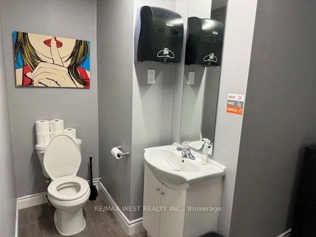 1, Marconi, Bolton West, Caledon