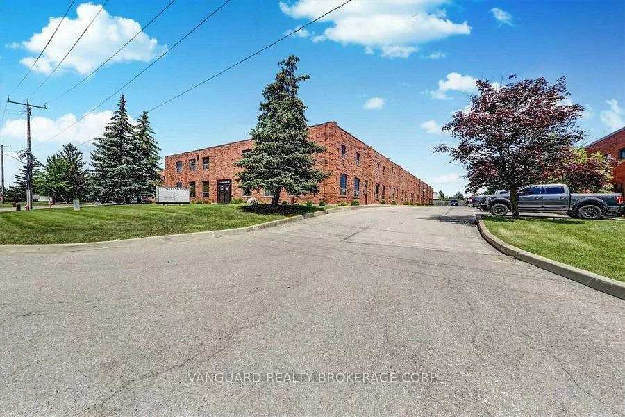 11, Holland, Bolton West, Caledon