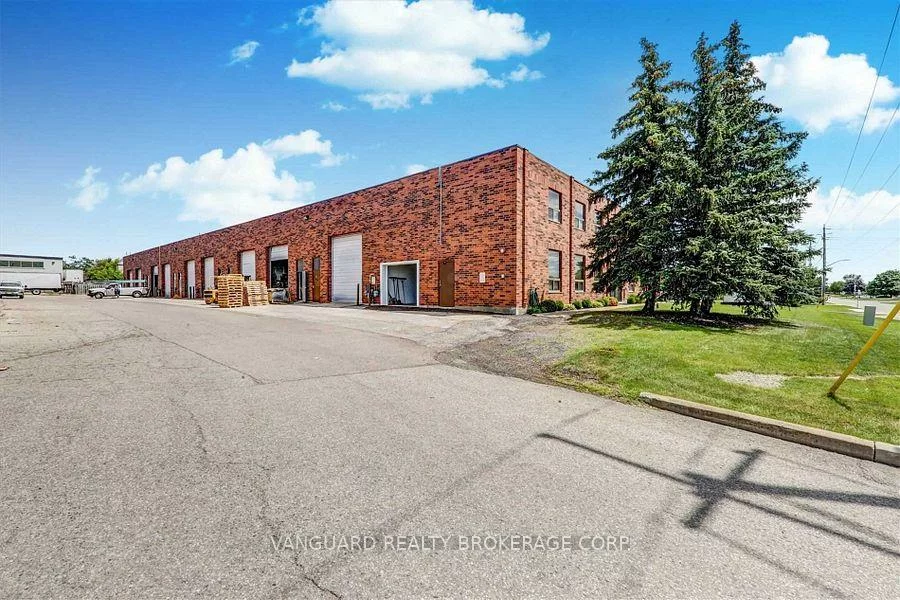 11, Holland, Bolton West, Caledon