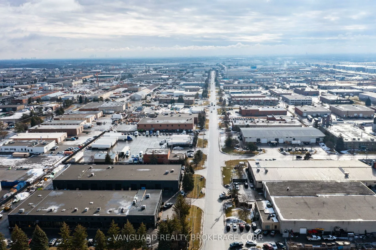 11, Holland, Bolton West, Caledon