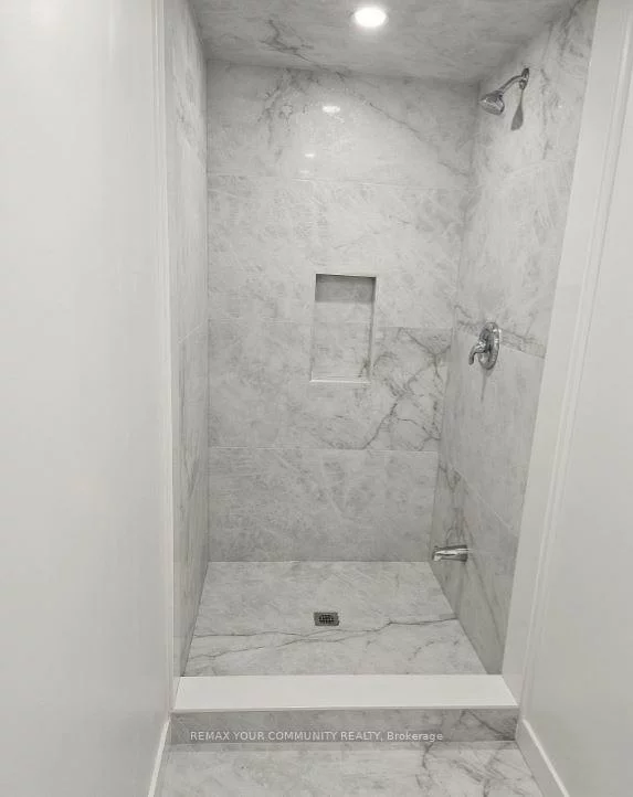 1, Marconi, Bolton West, Caledon