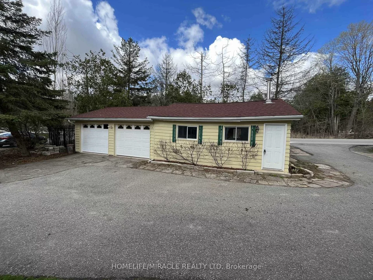 115, King, Rural Caledon, Caledon