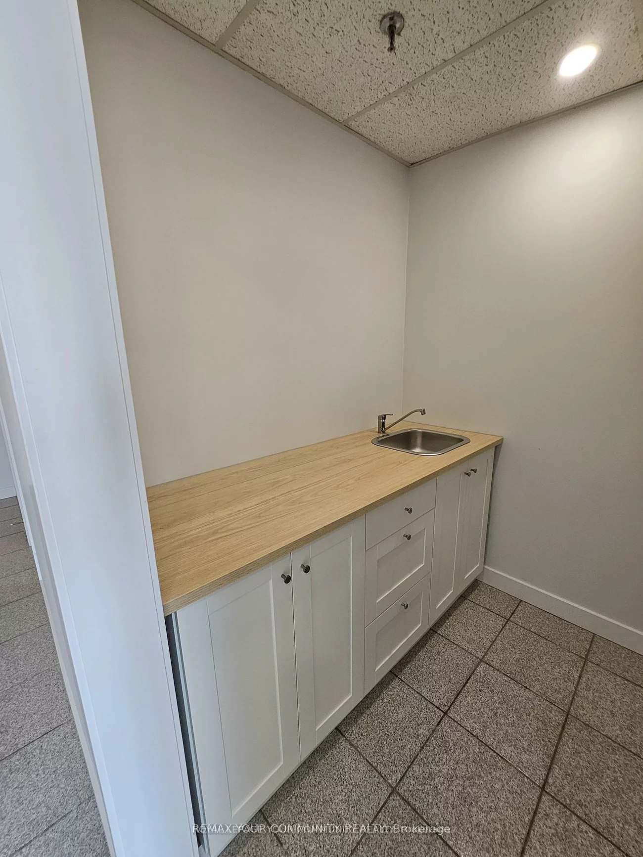 1, Marconi, Bolton West, Caledon