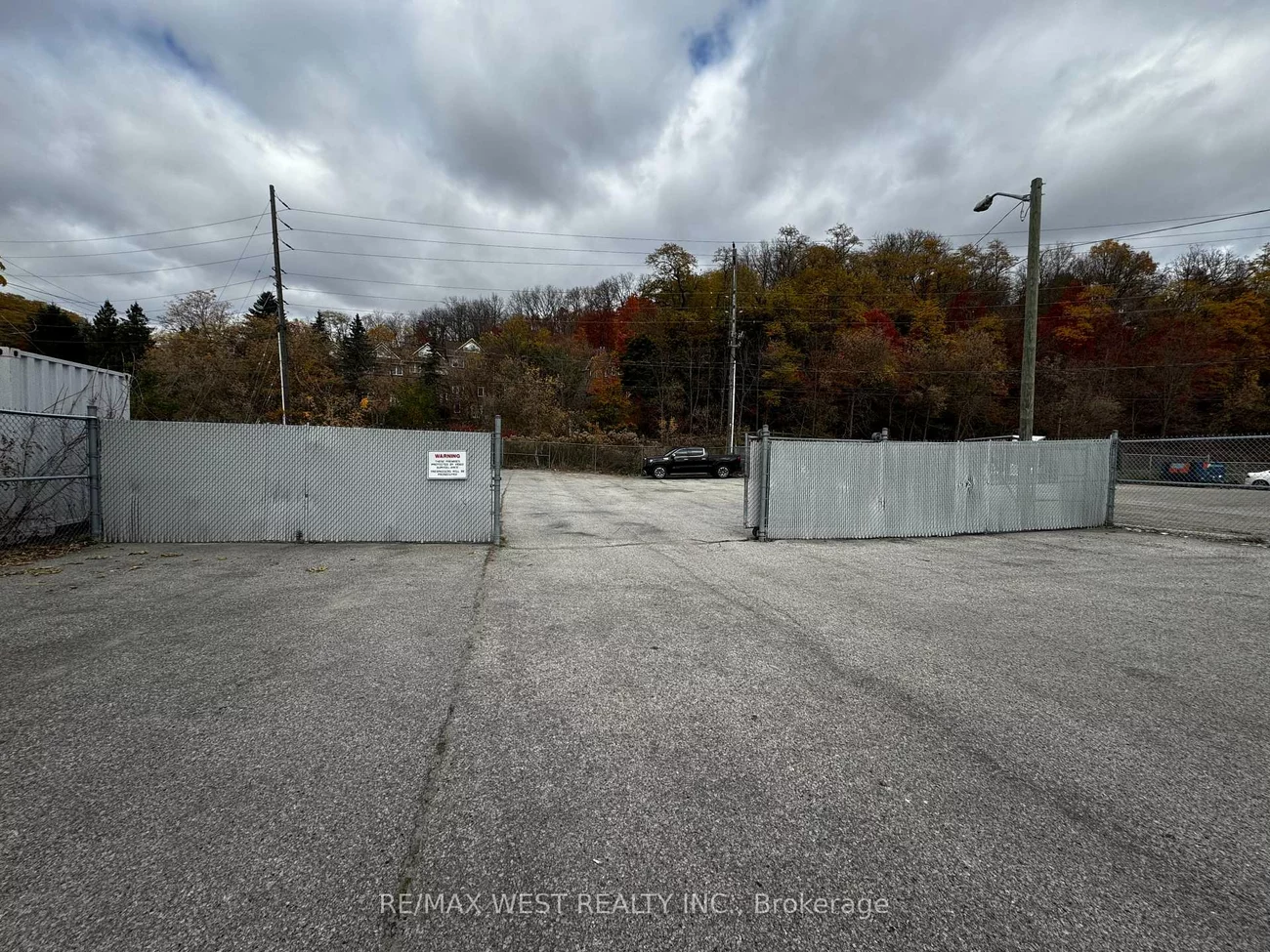 15, Mill, Bolton North, Caledon