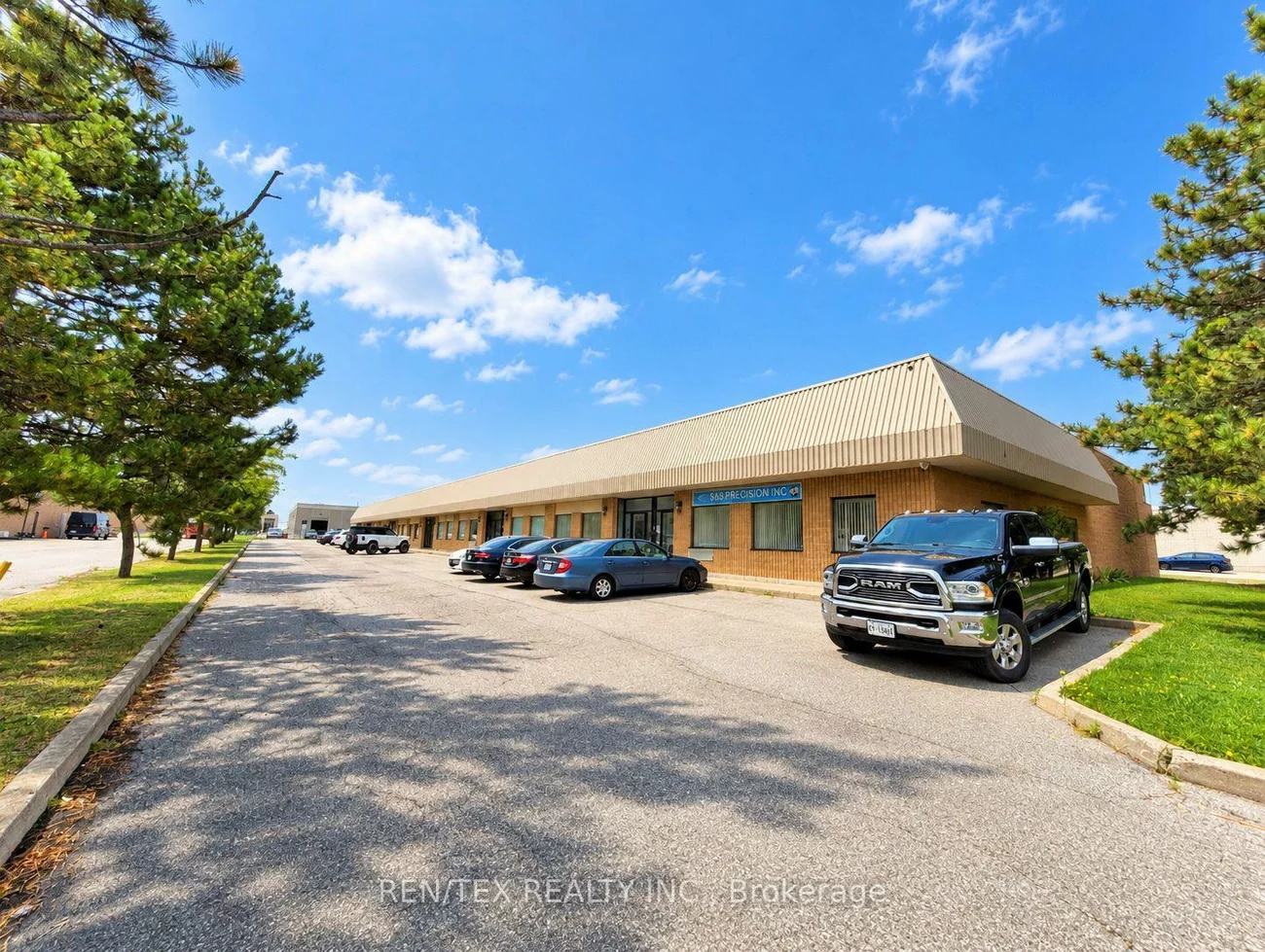 4, Marconi, Bolton West, Caledon