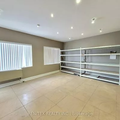 4, Marconi, Bolton West, Caledon