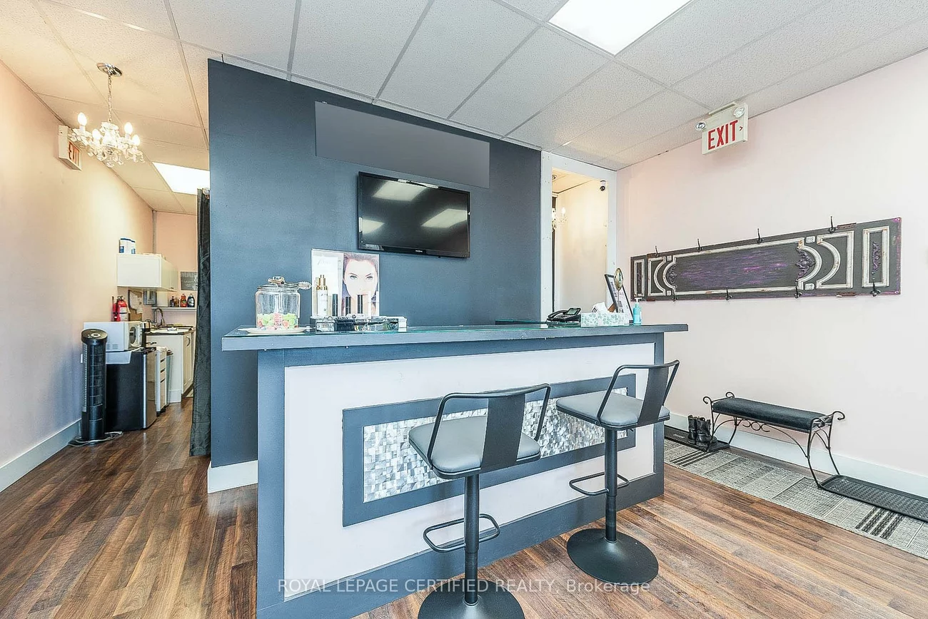 278, Queen, Bolton West, Caledon
