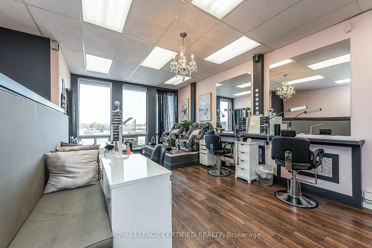 278, Queen, Bolton West, Caledon