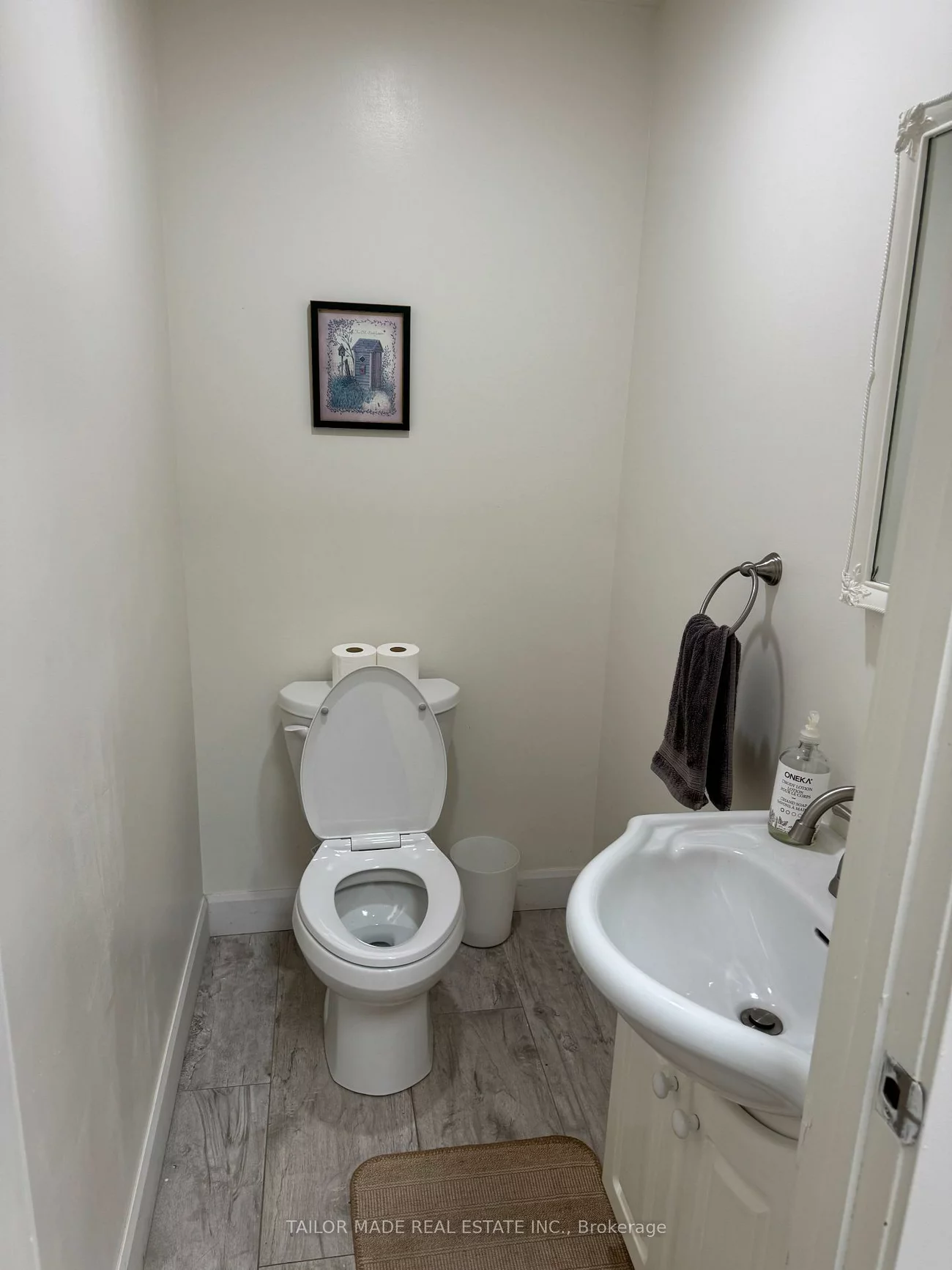 308B, Queen, Bolton West, Caledon