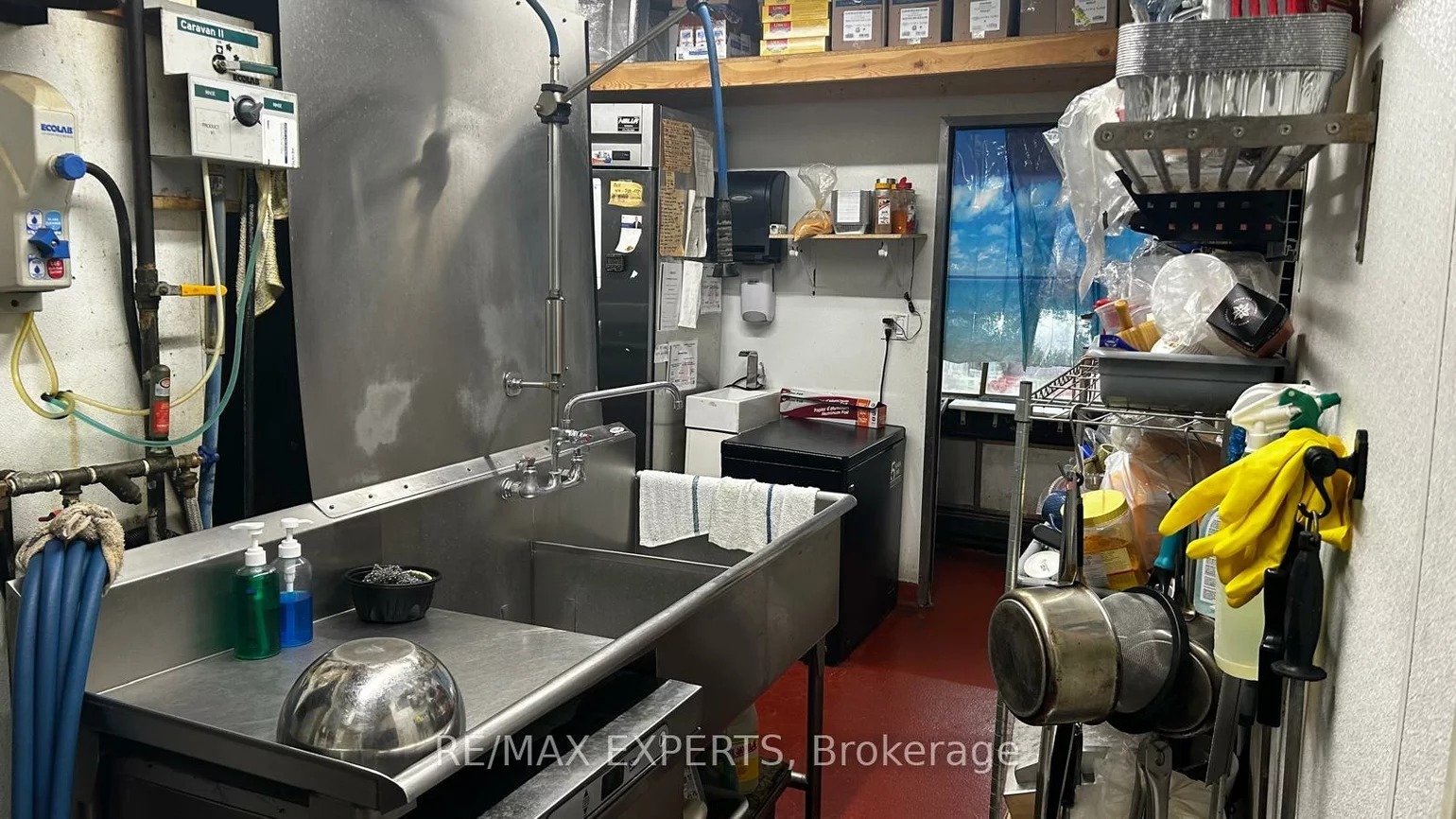 15980, Airport, Caledon East, Caledon