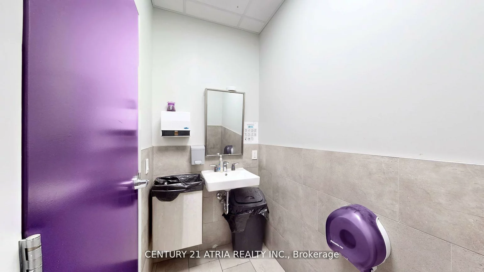 301, Queen, Bolton West, Caledon