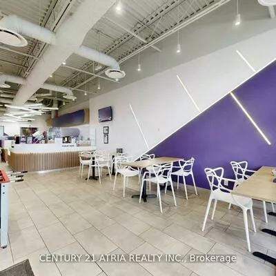 301, Queen, Bolton West, Caledon