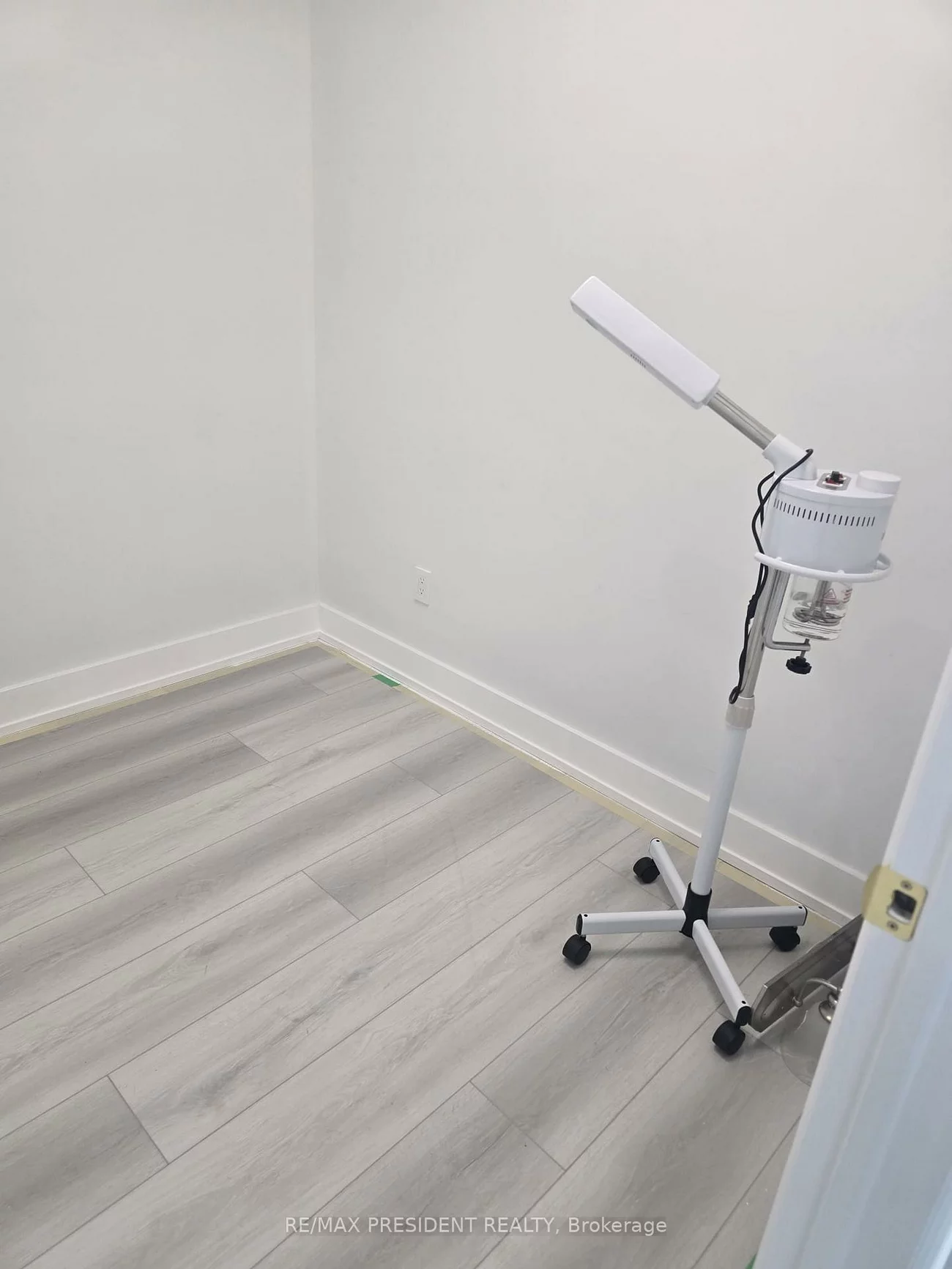 19834, Airport, Mono Mills, Caledon