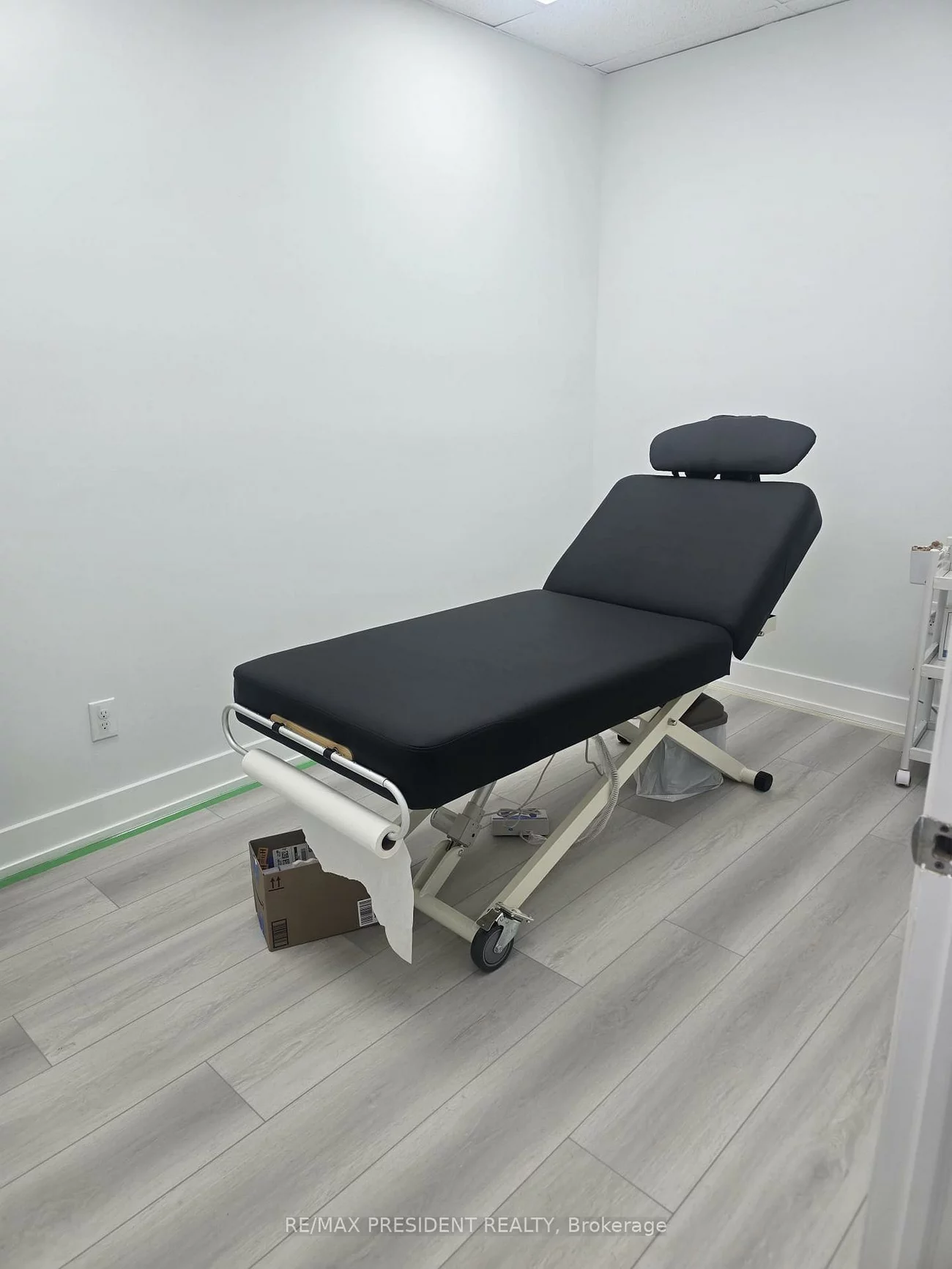 19834, Airport, Mono Mills, Caledon