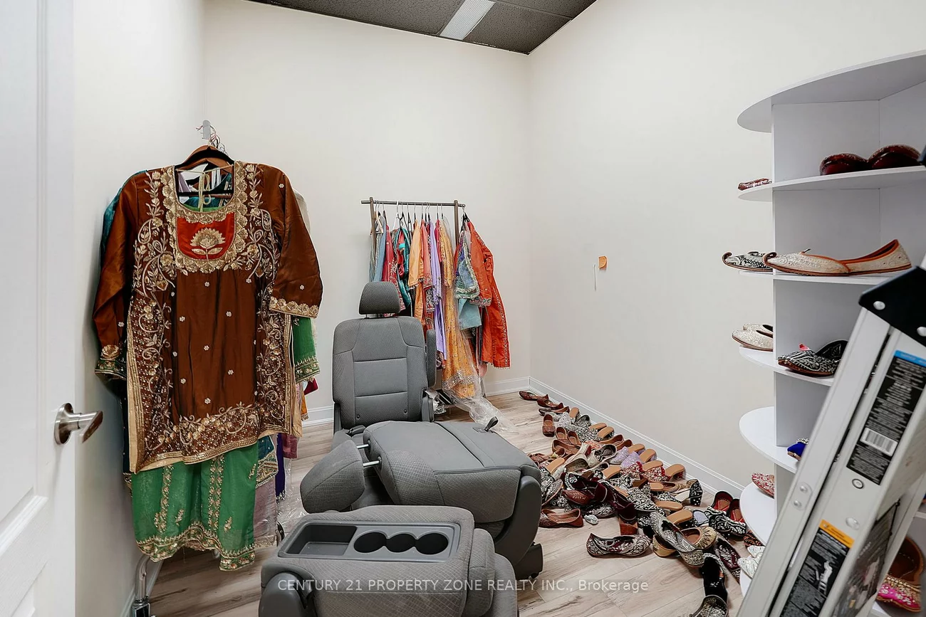 18371, Hurontario, Caledon Village, Caledon